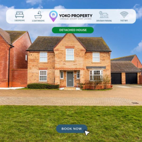 Stunning Detached House with Driveway Parking, Office Room, Self-Check-In, Fast WiFi and Smart TV with Sky and Netflix by Yoko Property